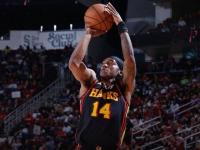 开云体育官方网站-包含热火击败老鹰，巴特勒关键时刻奉献关键球的词条