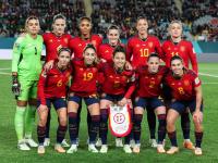 开云APP-女足国际比赛中，西班牙队晋级决赛