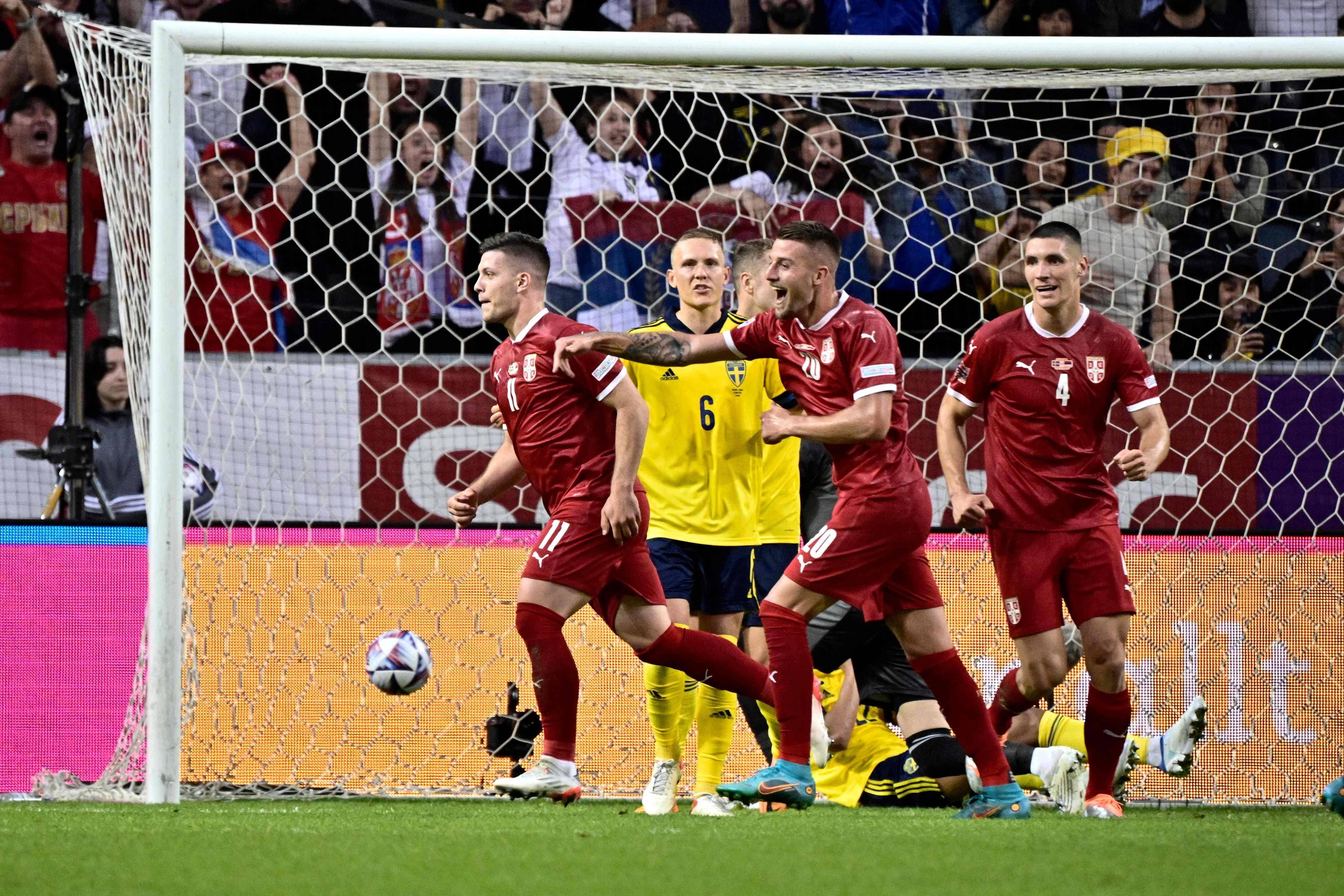 关于葡萄牙战胜瑞典，领跑欧洲国家联赛小组的信息