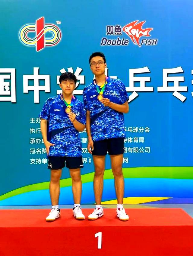 青年选手勇夺冠军,新星诞生 青年选手勇夺冠军,新星诞生