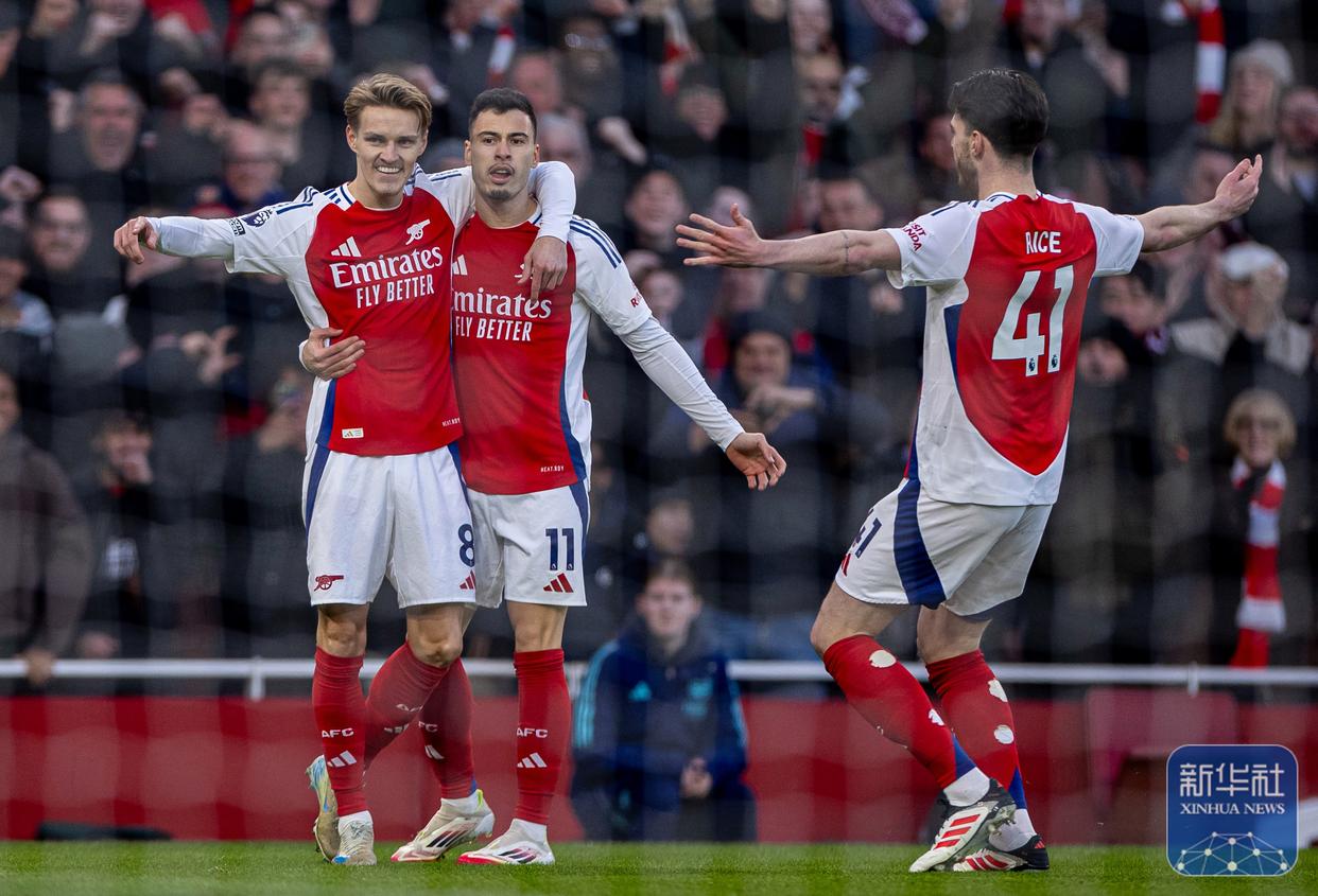 曼城客场大胜阿森纳，取得四连胜