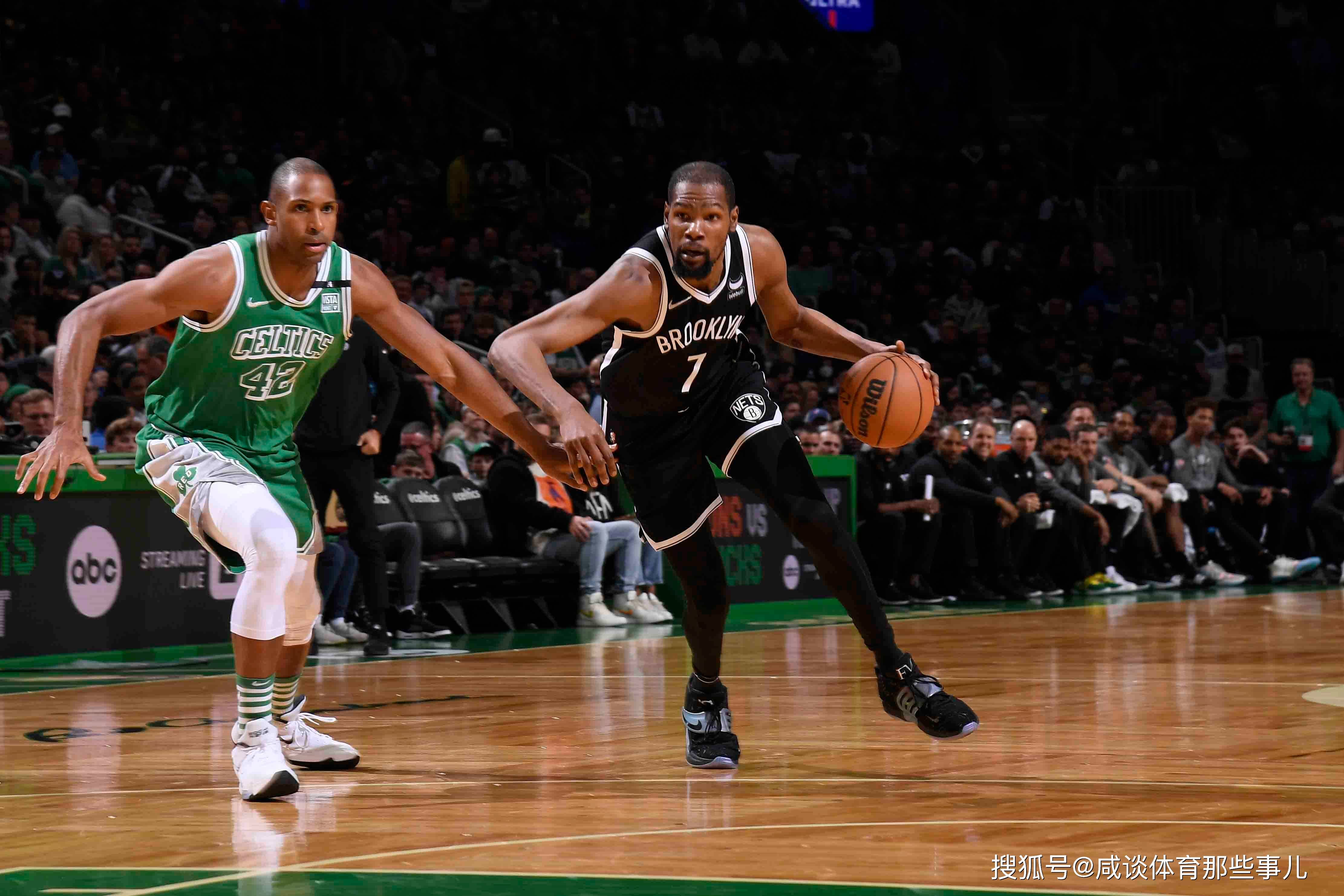 篮网闷胜凯尔特人，力挽球队颓势难回