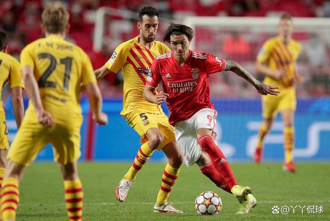 包含摩纳哥成功摆脱低迷，客场胜利尽显实力的词条