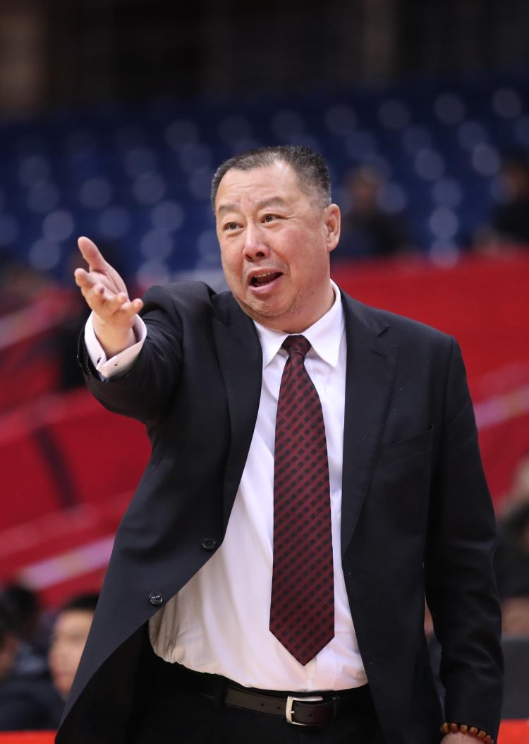 青岛黄海主场胜利,挽救颓势重返正轨 青岛黄海主场胜利,挽救颓势重返正轨